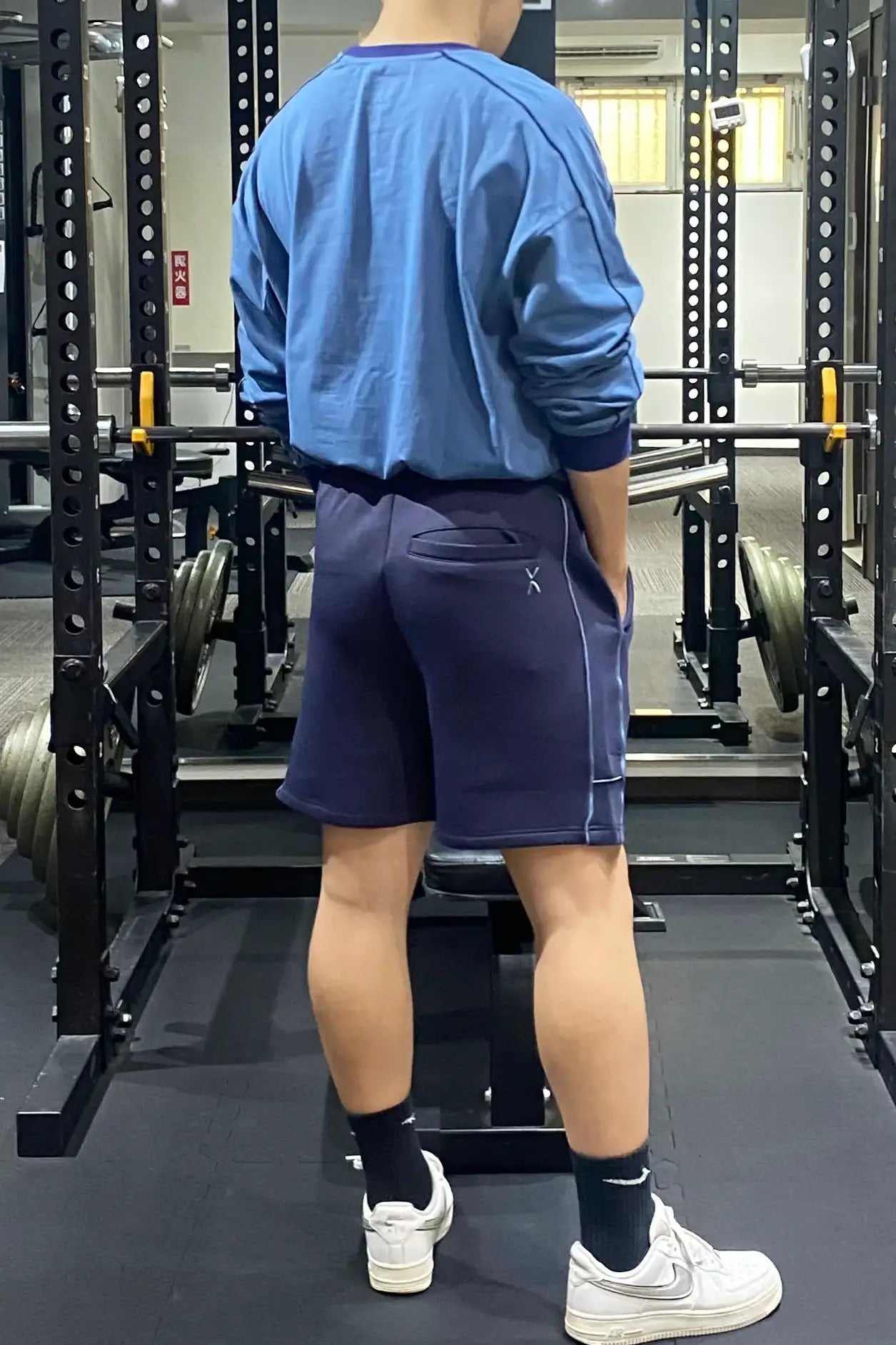 LONG SLEEVE BIG T-SHIRT BLUEカラー, DOUBLE KNIT SHORT PANTS NAVYカラー