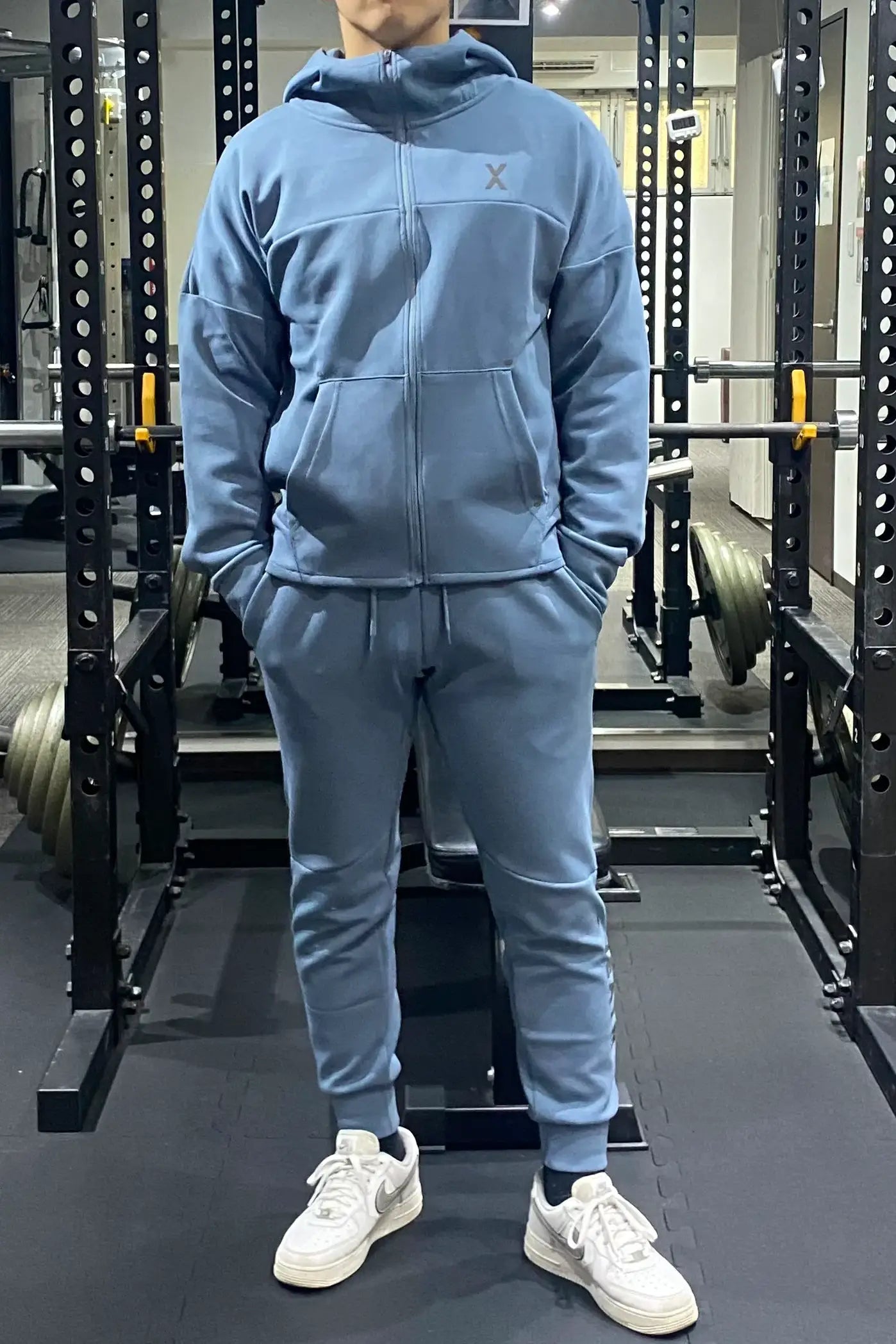 TECH FULL ZIP HOODIE NAVYカラー