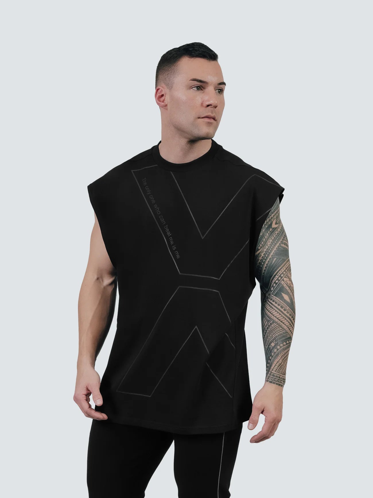 BIG LOGO NO SLEEVE BLACKカラー