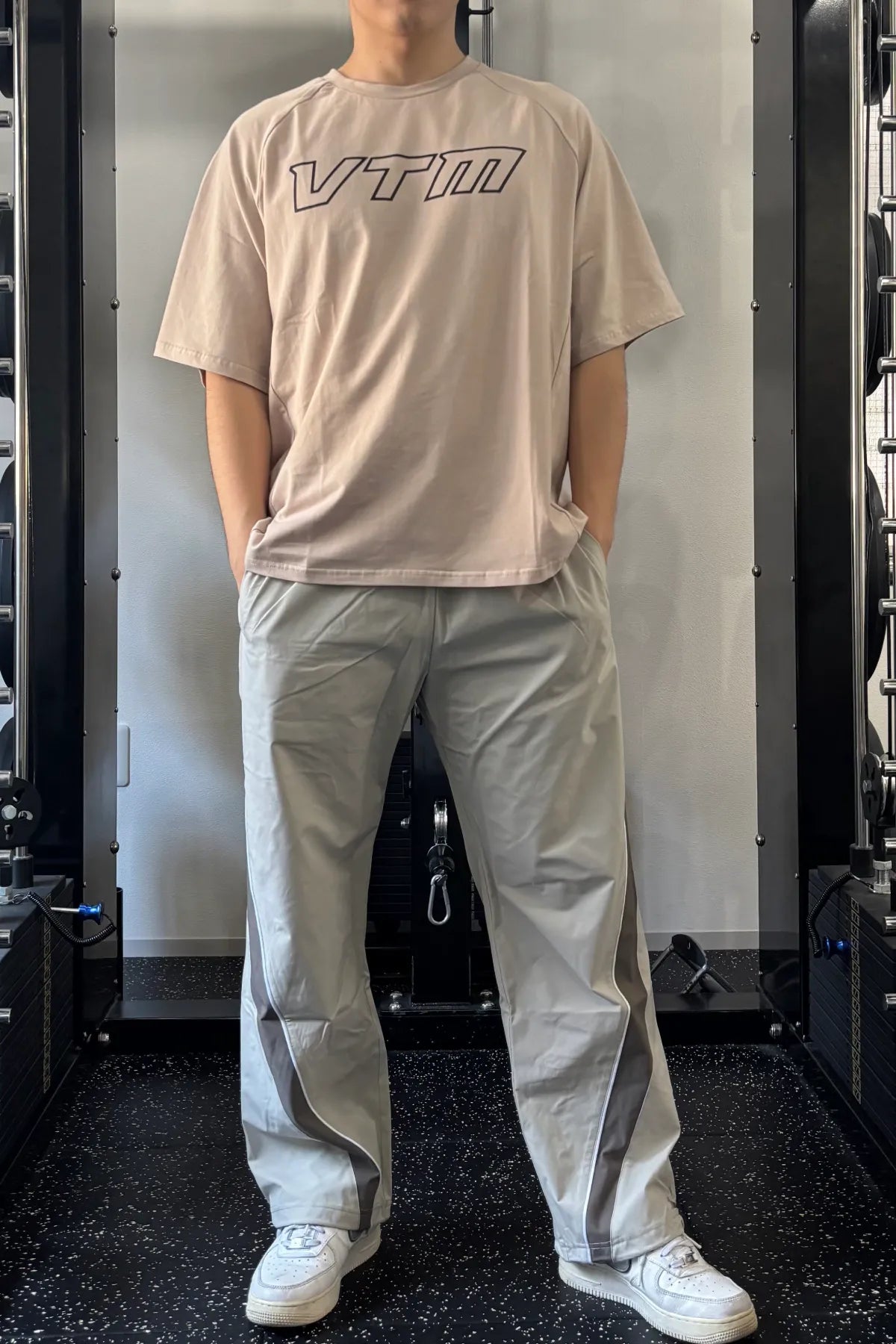 VTM ORG SHORT SLEEVE BIG T-SHIRT 着用画像